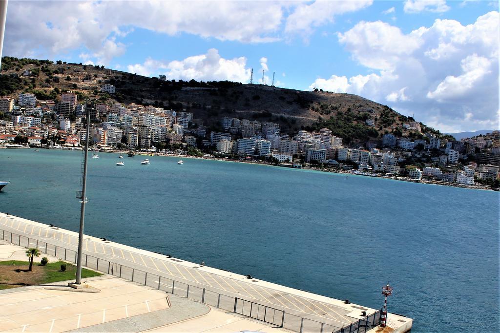Seaside Apartment Sarandë Eksteriør billede