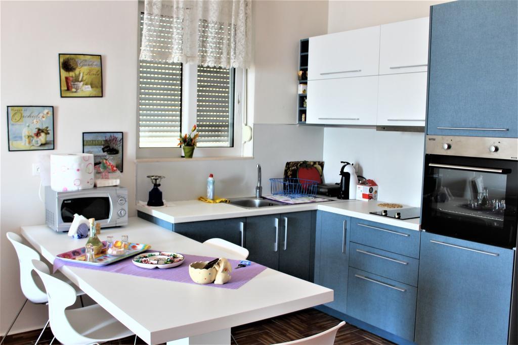 Seaside Apartment Sarandë Eksteriør billede