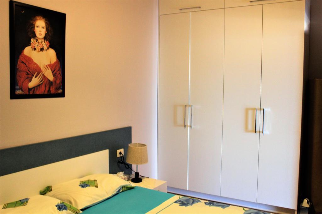 Seaside Apartment Sarandë Eksteriør billede