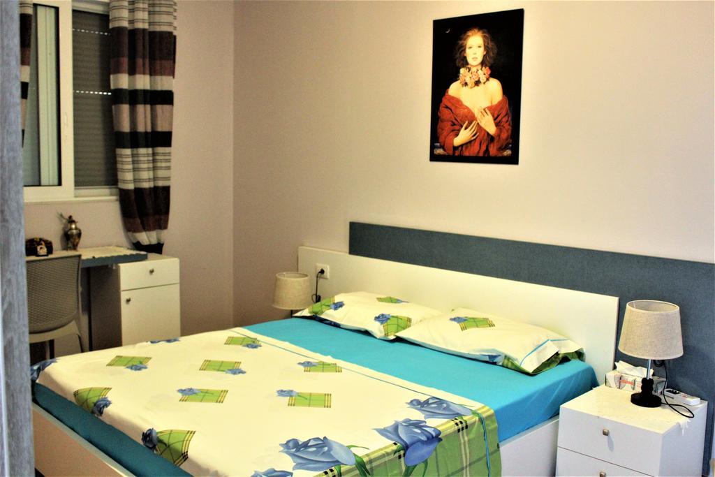 Seaside Apartment Sarandë Eksteriør billede